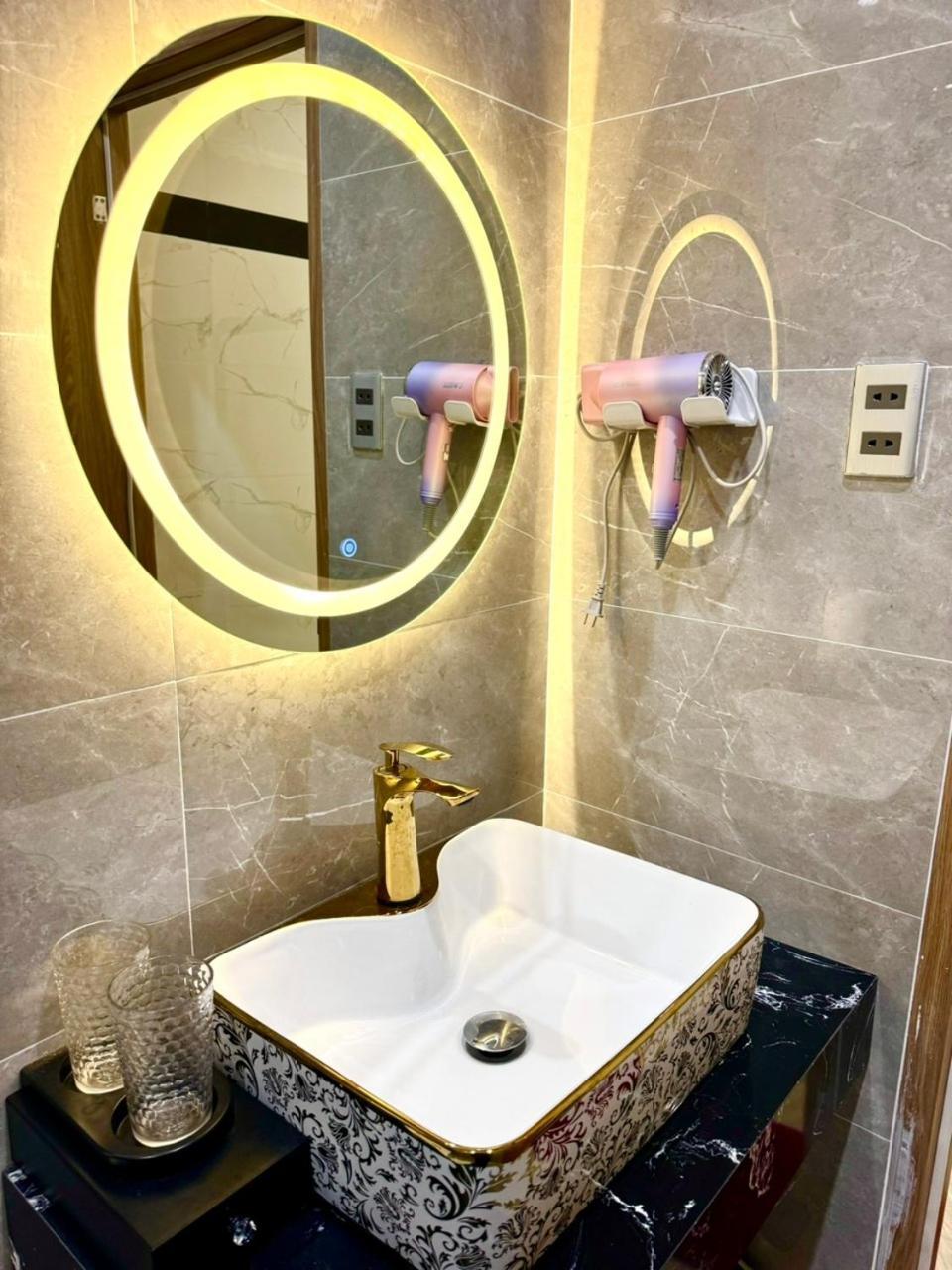 Bao Ngoc Hotel Cao Lãnh Екстериор снимка